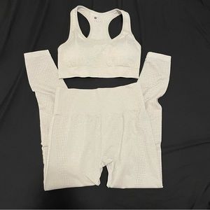 Gray 2 piece workout set